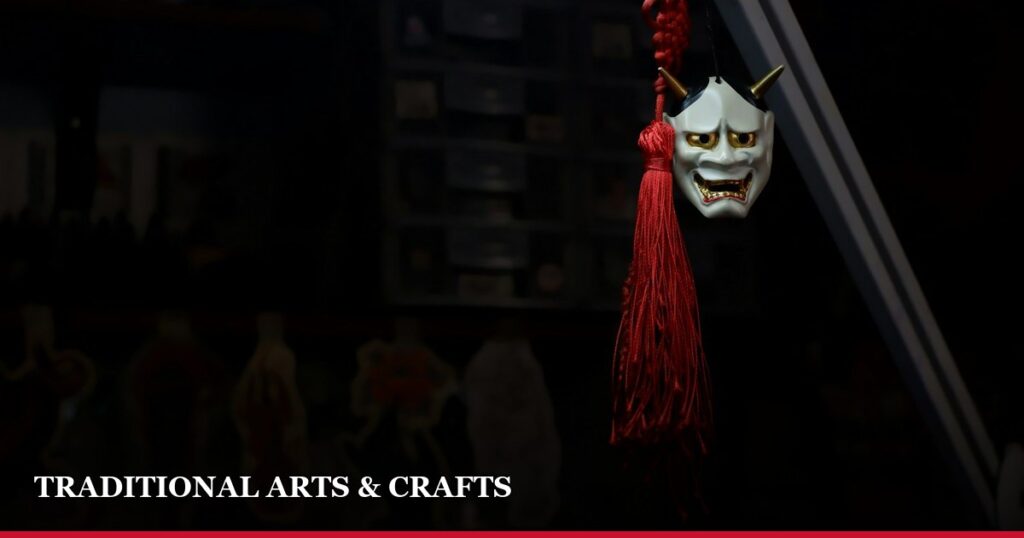 Noh Theater: Why the Masks Never Change Expression