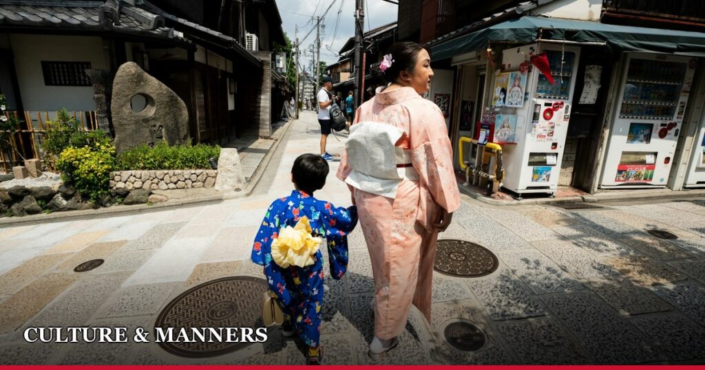 Why Japanese People Don’t Say “I Love You” — Understanding the Japanese View of Family